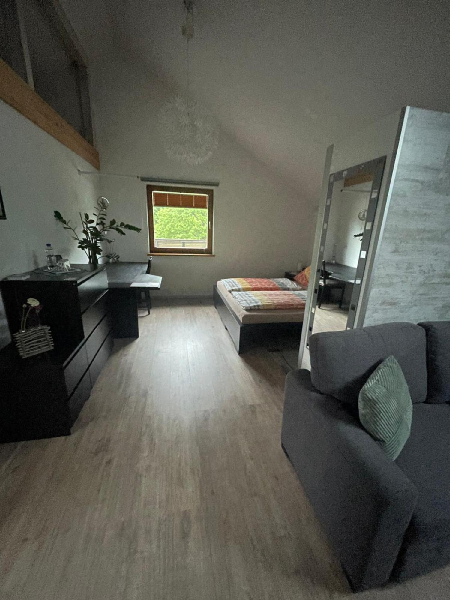 Zimmer In Lautrach Екстериор снимка
